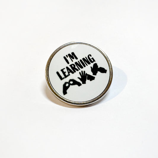 I'm Learning BSL Badge - White